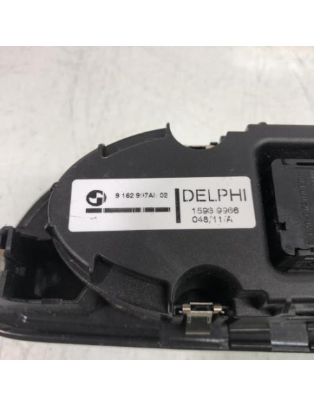 Interrupteur de leve vitre avant droit BMW SERIE 1 E88 CABRIO Diesel