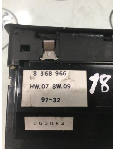 Interrupteur de leve vitre avant gauche BMW SERIE 5 E39 TOURING PHASE 1 BREAK Diesel