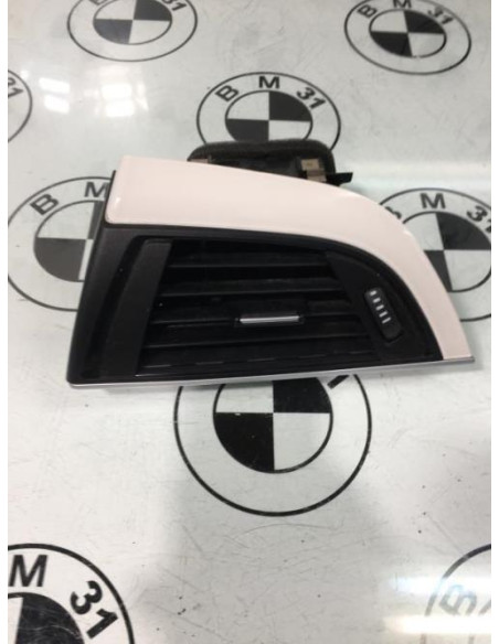 Aerateur tableau de bord avant gauche BMW SERIE 1 F21 PHASE 1 Diesel