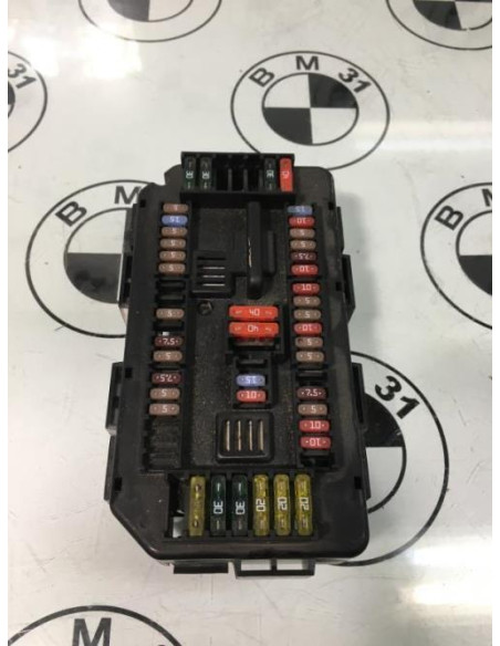 Porte fusible BMW SERIE 1 F21 PHASE 1 Diesel