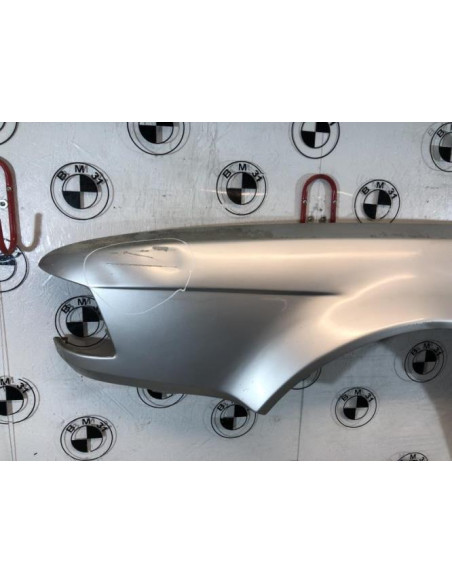 Aile avant gauche BMW SERIE 7 E32 