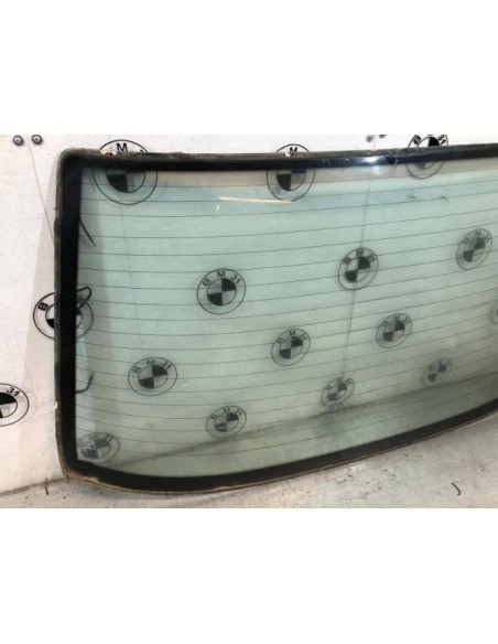 Lunette arriere BMW SERIE 7 E32 