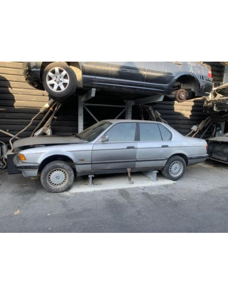 Retroviseur gauche BMW SERIE 7 E32 