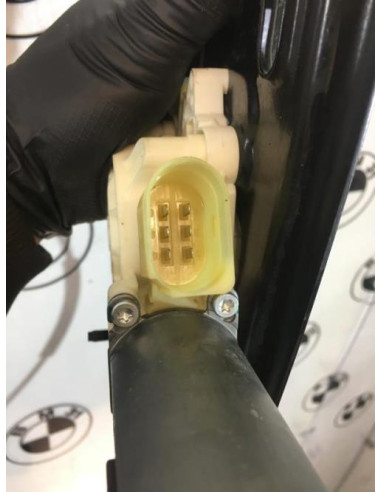 Leve vitre electrique arriere droit BMW X6 E71 PHASE 1 Essence