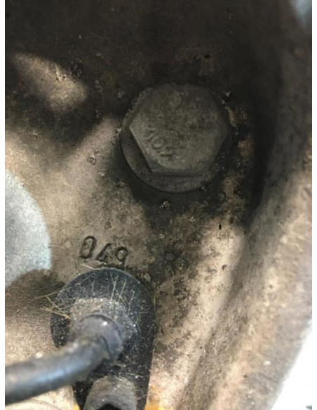 Fusee avant gauche BMW SERIE 7 E65 PHASE 1 