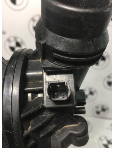 Boitier eau BMW SERIE 1 E87 PHASE 2 