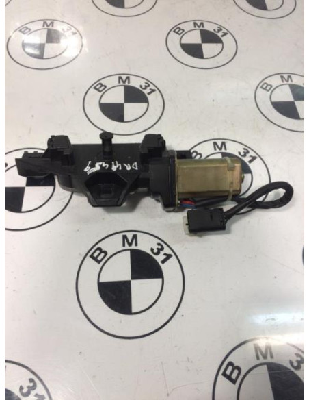 Serrure de coffre BMW SERIE 7 E65 PHASE 1 