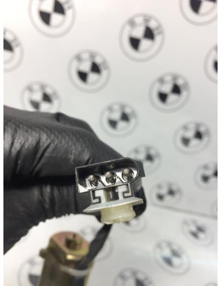 Serrure de coffre BMW SERIE 7 E65 PHASE 1 