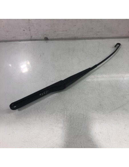 Bras essuie glace avant droit BMW Z4 E86 COUPE Essence
