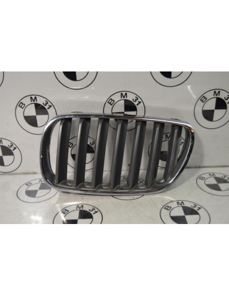 Grille de calandre gauche BMW X3 E83 PHASE 2 Diesel