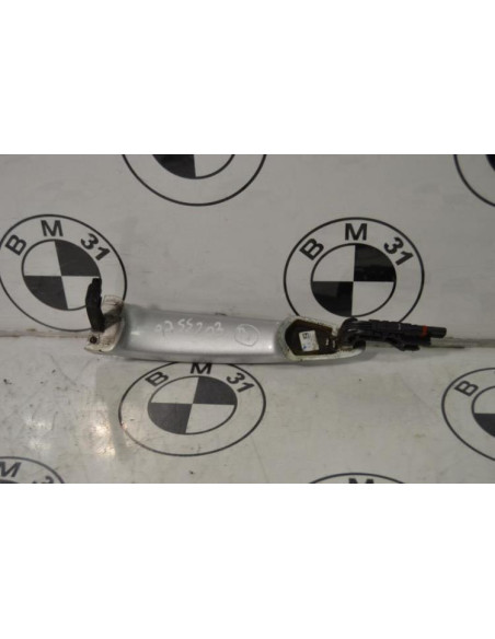 Poignee porte avant droit BMW SERIE 3 E91 TOURING PHASE 1 BREAK 