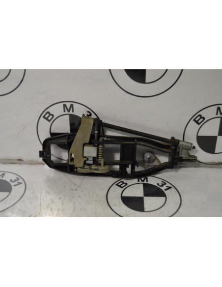 Support poignee porte arriere droite BMW SERIE 3 E46 PHASE 2 Essence