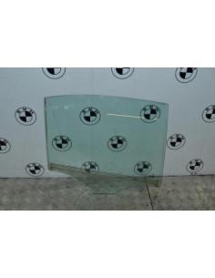 Vitre arriere droit BMW SERIE 3 E46 PHASE 2 Essence