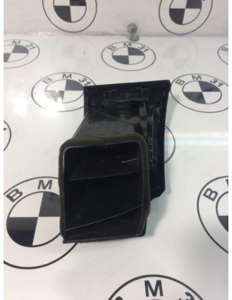 Aerateur tableau de bord avant droit BMW SERIE 1 E81 Essence