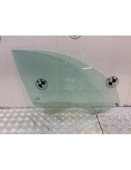 Vitre avant droit BMW SERIE 3 E90 PHASE 1 Diesel