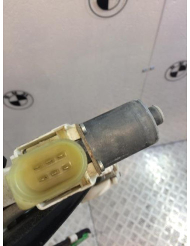 Leve vitre electrique avant droit BMW SERIE 3 E90 PHASE 1 Diesel