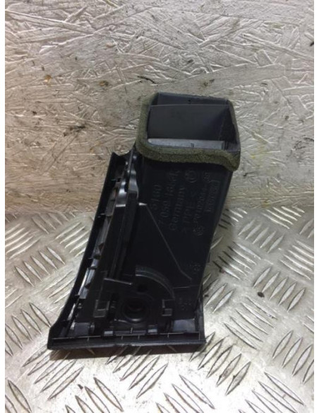 Aerateur tableau de bord avant droit BMW SERIE 1 E81 Diesel