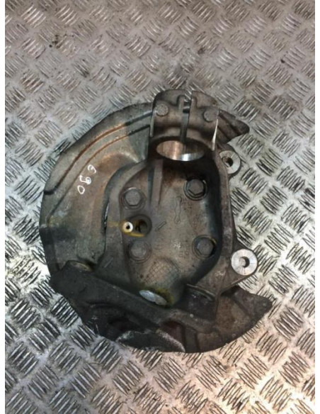 Fusee avant droit BMW SERIE 3 E90 PHASE 1 