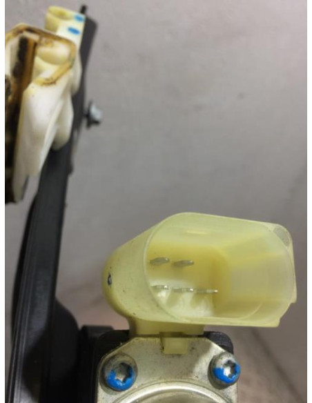 Leve vitre electrique arriere droit BMW SERIE 1 F20 PHASE 1 