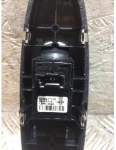 Interrupteur de leve vitre avant droit BMW SERIE 1 F20 PHASE 1  2