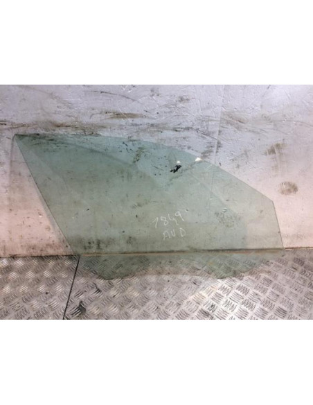 Vitre avant droit BMW SERIE 1 F20 PHASE 1 