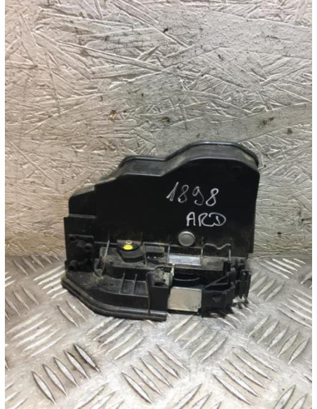 Serrure arriere droit BMW SERIE 1 E87 PHASE 2 Diesel