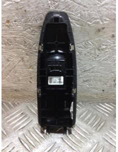 Interrupteur de leve vitre avant droit BMW SERIE 1 F20 PHASE 1  2