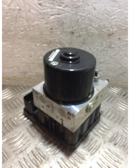 Bloc ABS (freins anti-blocage) BMW SERIE 1 E87 PHASE 1 Diesel
