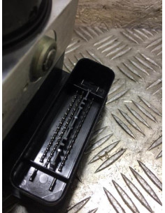 Bloc ABS (freins anti-blocage) BMW SERIE 1 E87 PHASE 1 Diesel 2