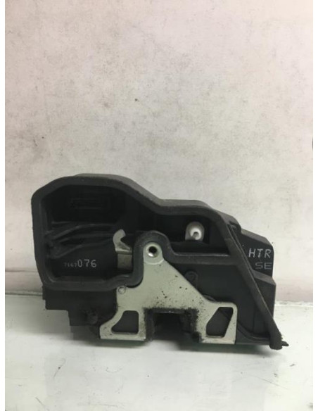 Serrure arriere droit BMW SERIE 1 E87 PHASE 1 Diesel