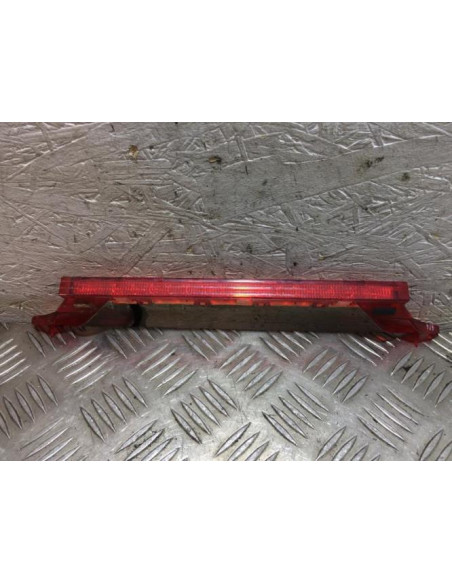 Feu arriere stop central BMW SERIE 1 E87 PHASE 1 Diesel