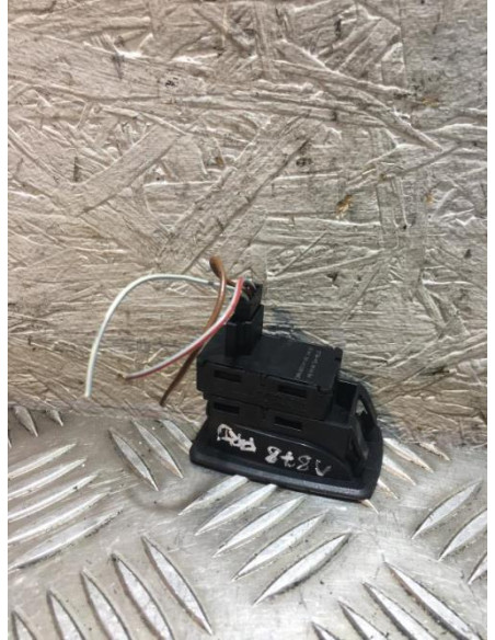 Interrupteur de leve vitre arriere gauche BMW SERIE 1 E87 PHASE 2 Diesel