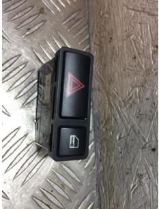 Bouton de warning BMW SERIE 3 E46 COUPE PHASE 2 