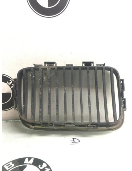 Grille de calandre droite BMW SERIE 3 E36 COMPACT Essence