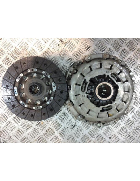 Embrayage BMW SERIE 3 E46 CABRIO Essence