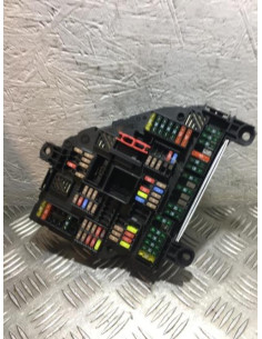 Porte fusible BMW SERIE 5 F11 TOURING PHASE 1 BREAK Diesel