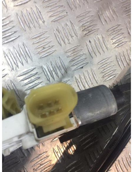 Leve vitre electrique avant gauche BMW SERIE 3 E92 COUPE PHASE 1 Essence