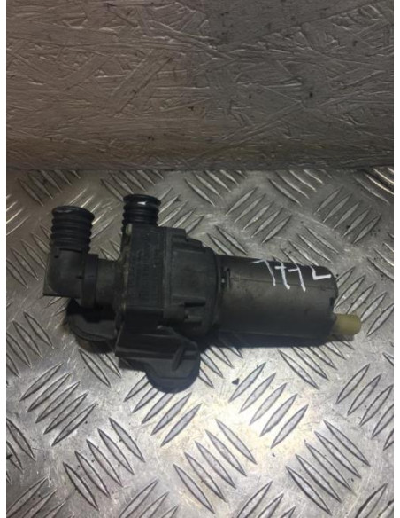 Pompe à eau BMW SERIE 3 E91 TOURING PHASE 1 BREAK Diesel