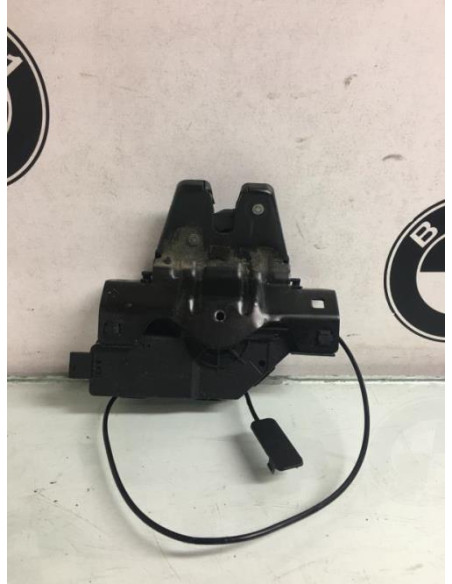Serrure de hayon BMW SERIE 1 E87 PHASE 1 Essence
