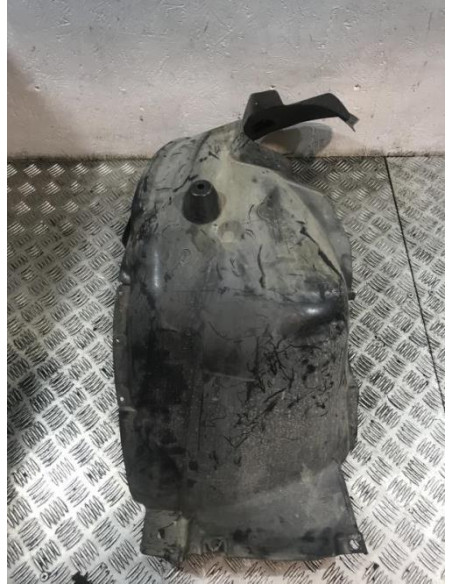 Pare boue avant gauche BMW SERIE 1 E87 PHASE 2 Diesel
