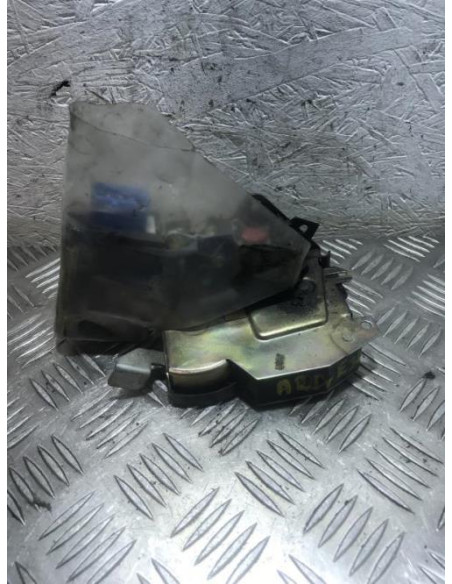 Serrure arriere droit BMW SERIE 5 E34 