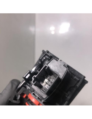 Bouton de warning BMW SERIE 1 F20 PHASE 1 