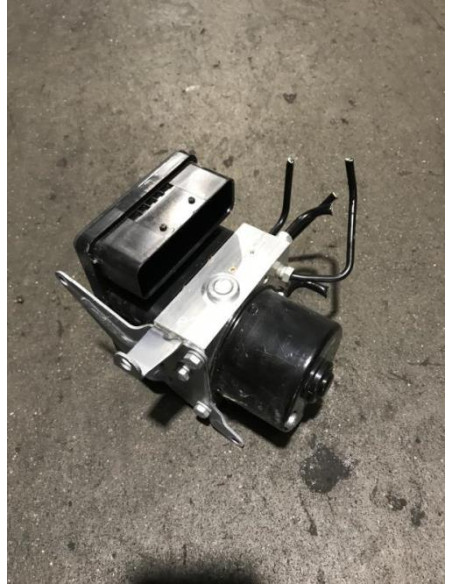 Bloc ABS (freins anti-blocage) BMW SERIE 1 E81 Diesel