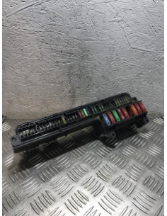 Porte fusible BMW SERIE 5 E61 TOURING PHASE 1 BREAK Diesel