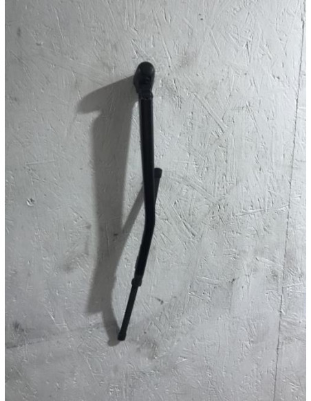 Bras essuie glace arriere BMW SERIE 1 E87 PHASE 2 Diesel