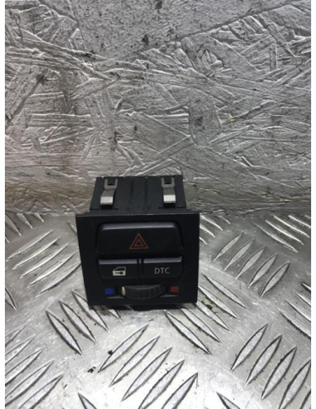 Bouton de warning BMW SERIE 3 E92 COUPE PHASE 2 Diesel