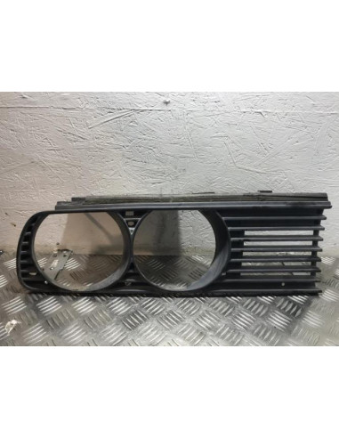 Grille de calandre droite BMW SERIE 3 E30 Essence