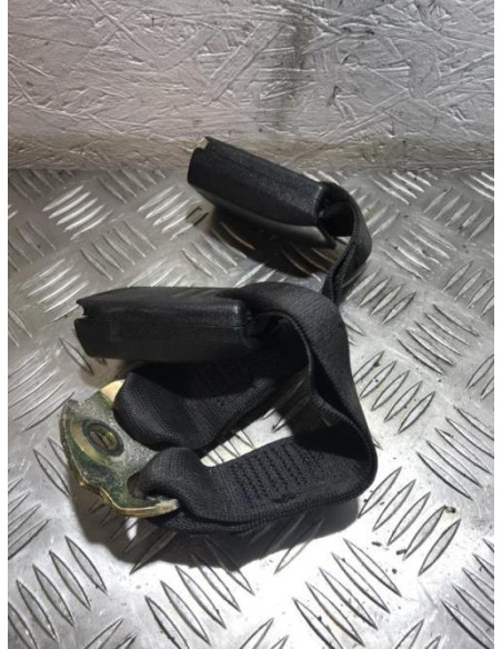 Pretensionneur de ceinture arriere centrale BMW SERIE 3 E30 Essence