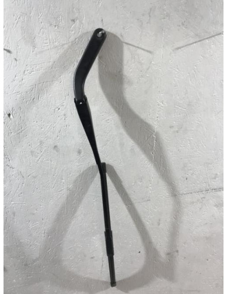 Bras essuie glace avant droit BMW SERIE 1 E81 Diesel