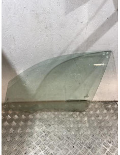 Vitre avant gauche BMW SERIE 1 E87 PHASE 1 Essence